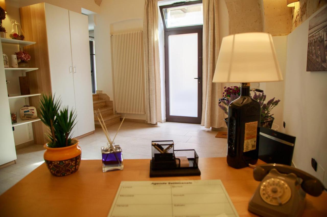 Residenza Le Chianche Bed and Breakfast Latiano Exteriör bild